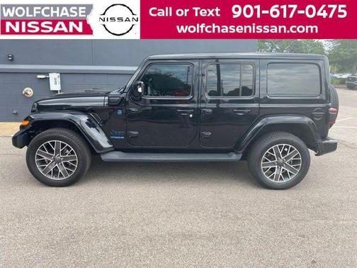 Black Clearcoat 2022 Jeep Wrangler Unlimited 4xe Sahara High Altitude