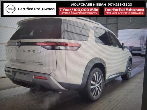 2023 Nissan Pathfinder Platinum