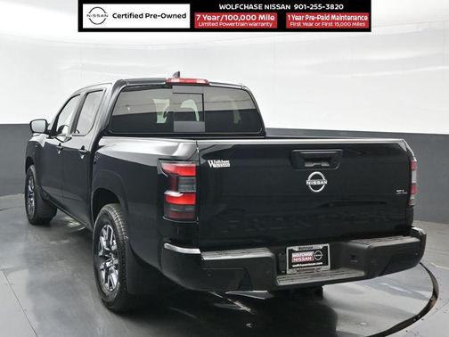 Super Black 2025 Nissan Frontier SL