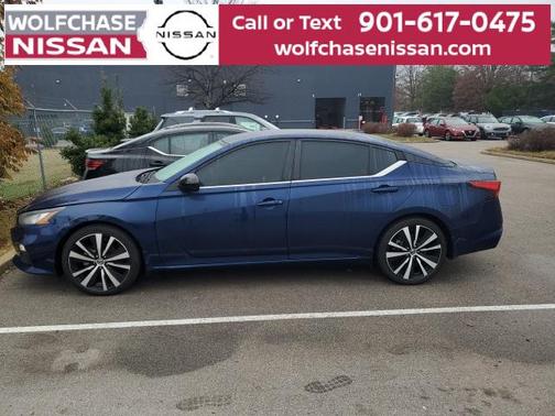 2022 Nissan Altima 2.5 SR