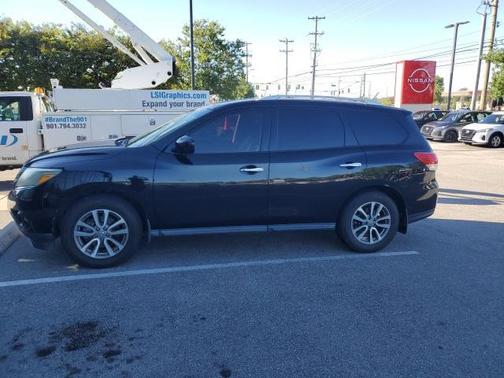 2014 Nissan Pathfinder SV