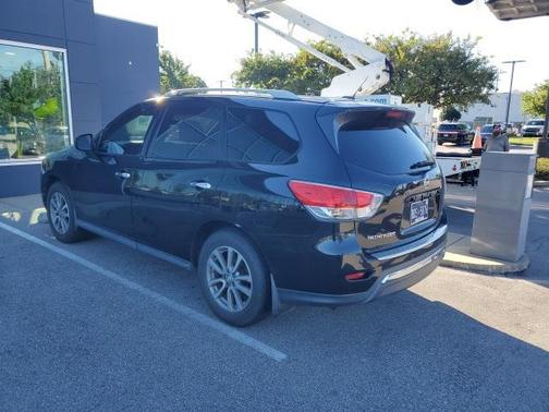 2014 Nissan Pathfinder SV