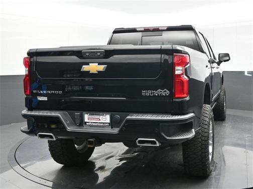 2022 Chevrolet Silverado 1500 High Country