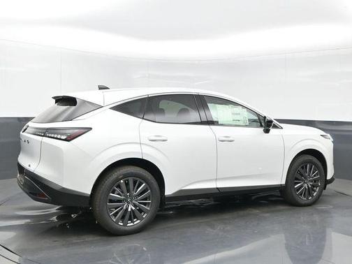 Everest White Pearl Tricoat 2026 Nissan Murano SL