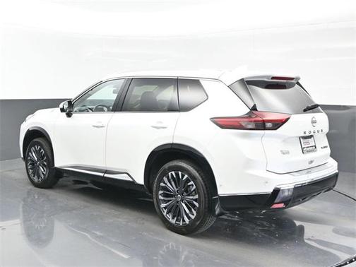 2024 Nissan Rogue Platinum