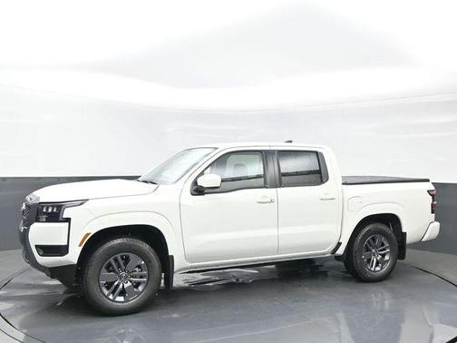 Glacier White 2026 Nissan Frontier SV