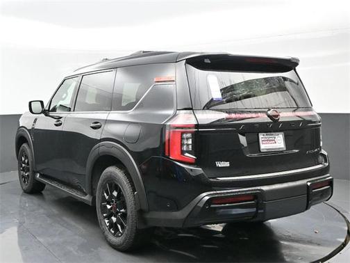 2025 Nissan Armada PRO-4X 4WD