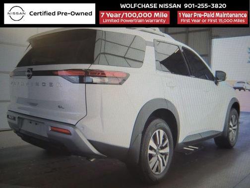 Everest White Pearl Tricoat 2025 Nissan Pathfinder SL