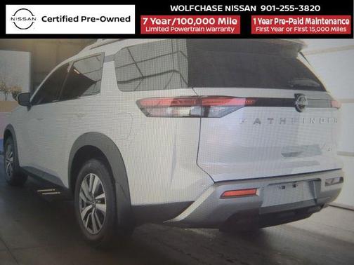 Everest White Pearl Tricoat 2025 Nissan Pathfinder SL
