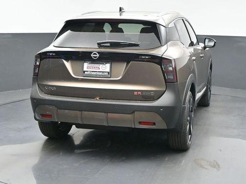 2026 Nissan Kicks SR