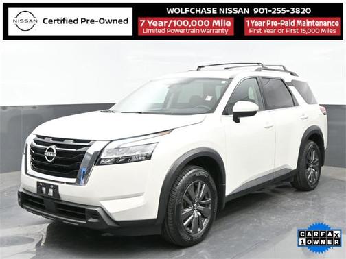 2022 Nissan Pathfinder SV