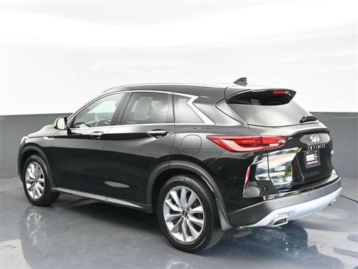 2022 INFINITI QX50 LUXE