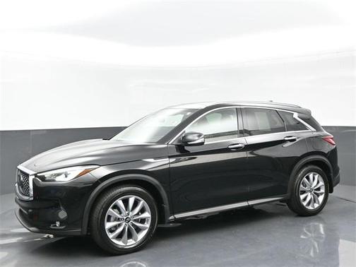 2022 INFINITI QX50 LUXE