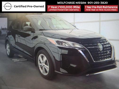 Super Black 2025 Nissan Kicks S