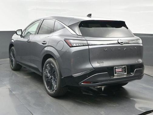 Gun Metallic 2026 Nissan Murano Platinum