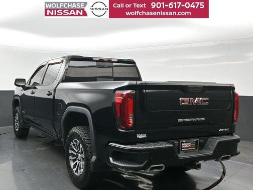 Onyx Black 2021 GMC Sierra 1500 AT4