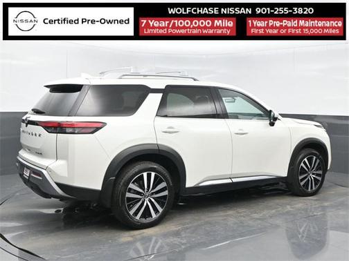 2024 Nissan Pathfinder Platinum