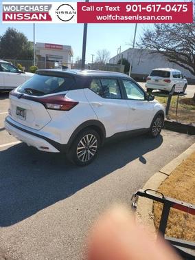 2023 Nissan Kicks SV