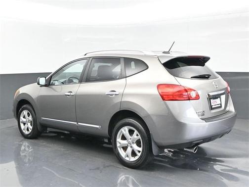 2011 Nissan Rogue SV