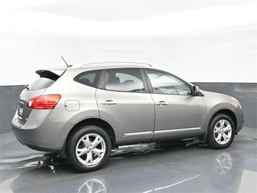 2011 Nissan Rogue SV