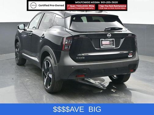 Super Black 2026 Nissan Kicks SR