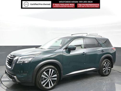 2025 Nissan Pathfinder Platinum