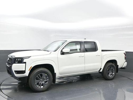 Glacier White 2026 Nissan Frontier SV