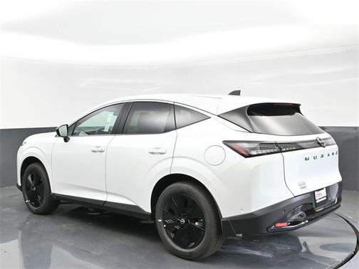 2025 Nissan Murano SV