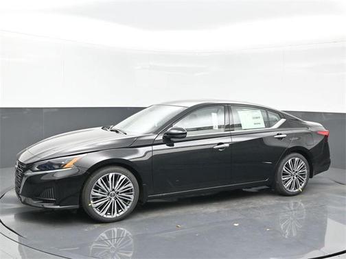 2025 Nissan Altima 2.5 SL