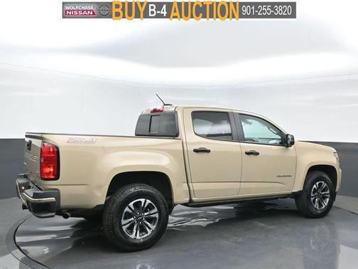 Sand Dune Metallic 2022 Chevrolet Colorado Z71