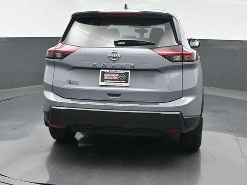 Boulder Gray Pearl 2026 Nissan Rogue SV