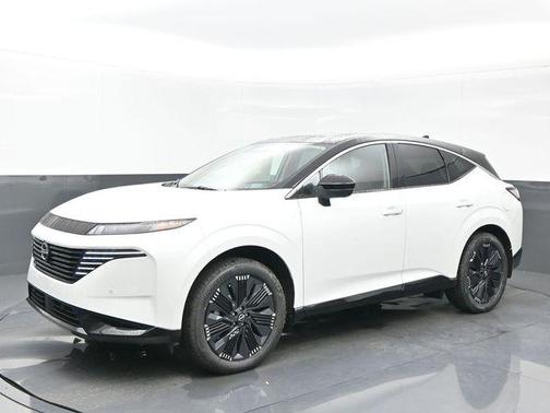 Everest White Pearl/Black 2026 Nissan Murano Platinum