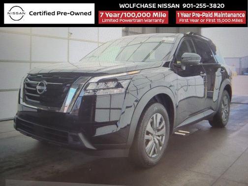2024 Nissan Pathfinder SV