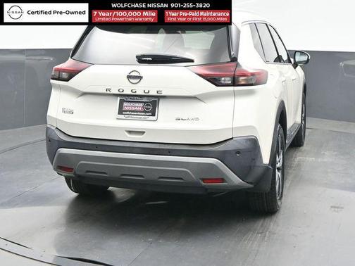 Pearl White Tricoat 2021 Nissan Rogue SL