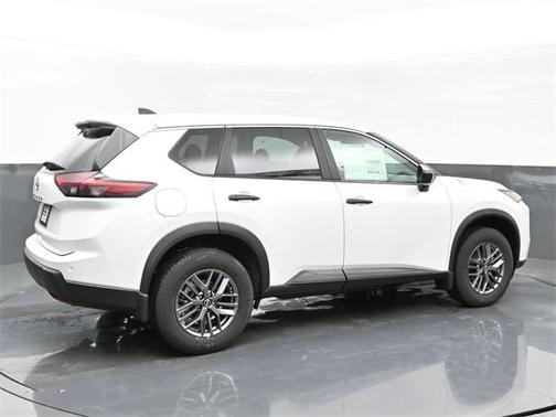 2025 Nissan Rogue S