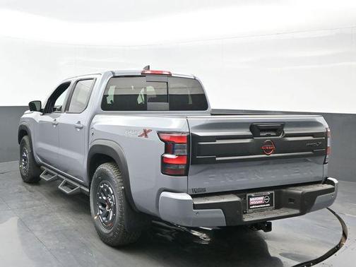 Boulder Gray Pearl 2026 Nissan Frontier PRO-X