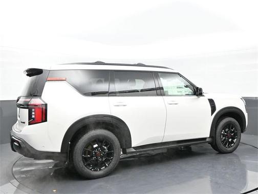 2025 Nissan Armada PRO-4X 4WD