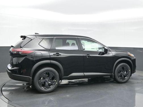Super Black 2026 Nissan Rogue SV