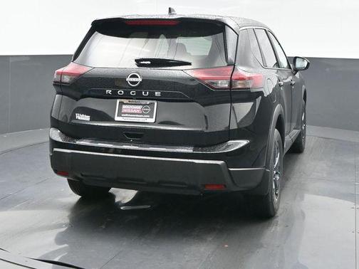 Super Black 2026 Nissan Rogue SV