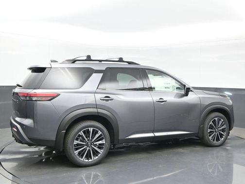 Gun Metallic 2026 Nissan Pathfinder Platinum
