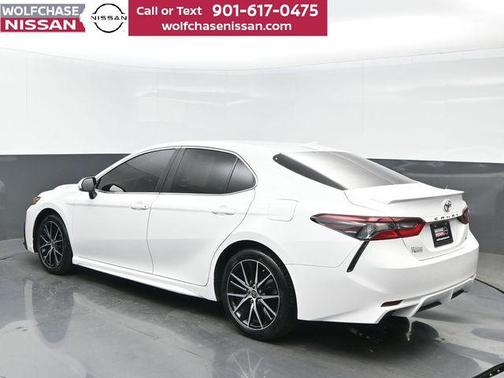 Wind Chill Pearl 2023 Toyota Camry SE