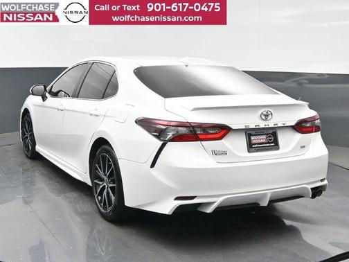 Wind Chill Pearl 2023 Toyota Camry SE