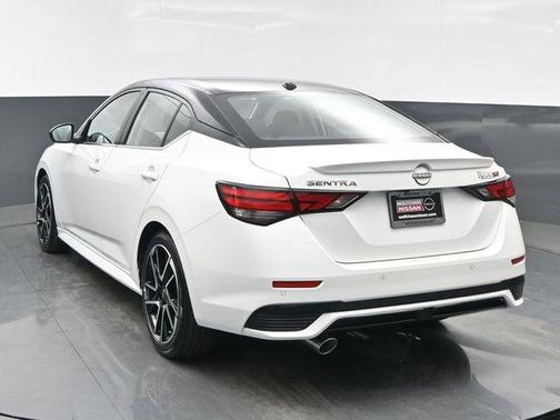 Aspen White/Super Black 2025 Nissan Sentra SR