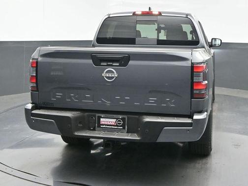 Gun Metallic 2026 Nissan Frontier SV