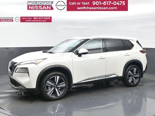 Pearl White Tricoat 2021 Nissan Rogue SL