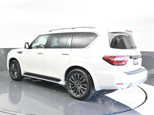 2024 Nissan Armada Platinum