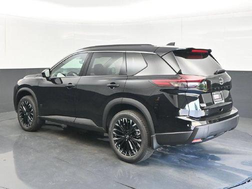 Super Black 2026 Nissan Rogue Dark Armor