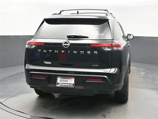 2026 Nissan Pathfinder SV