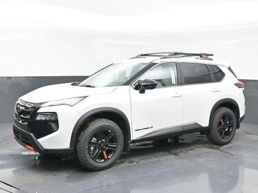 Everest White Pearl Tricoat 2026 Nissan Rogue Rock Creek