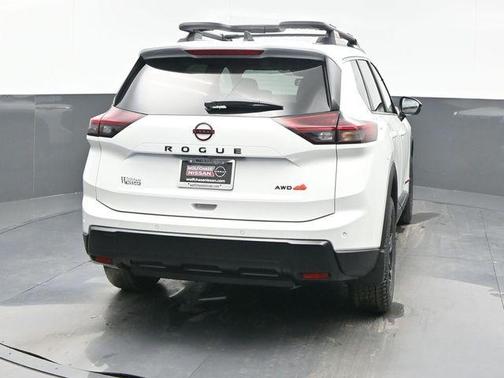 Everest White Pearl Tricoat 2026 Nissan Rogue Rock Creek
